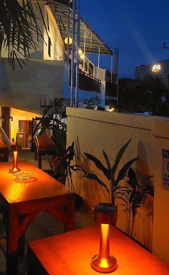 Hustay Guest House - Canggu Eksteriør billede